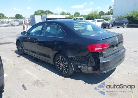 2016 Volkswagen Jetta 1.8T Sport z USA, uszkodzony, nr VIN 3VWD17AJ3GM299468